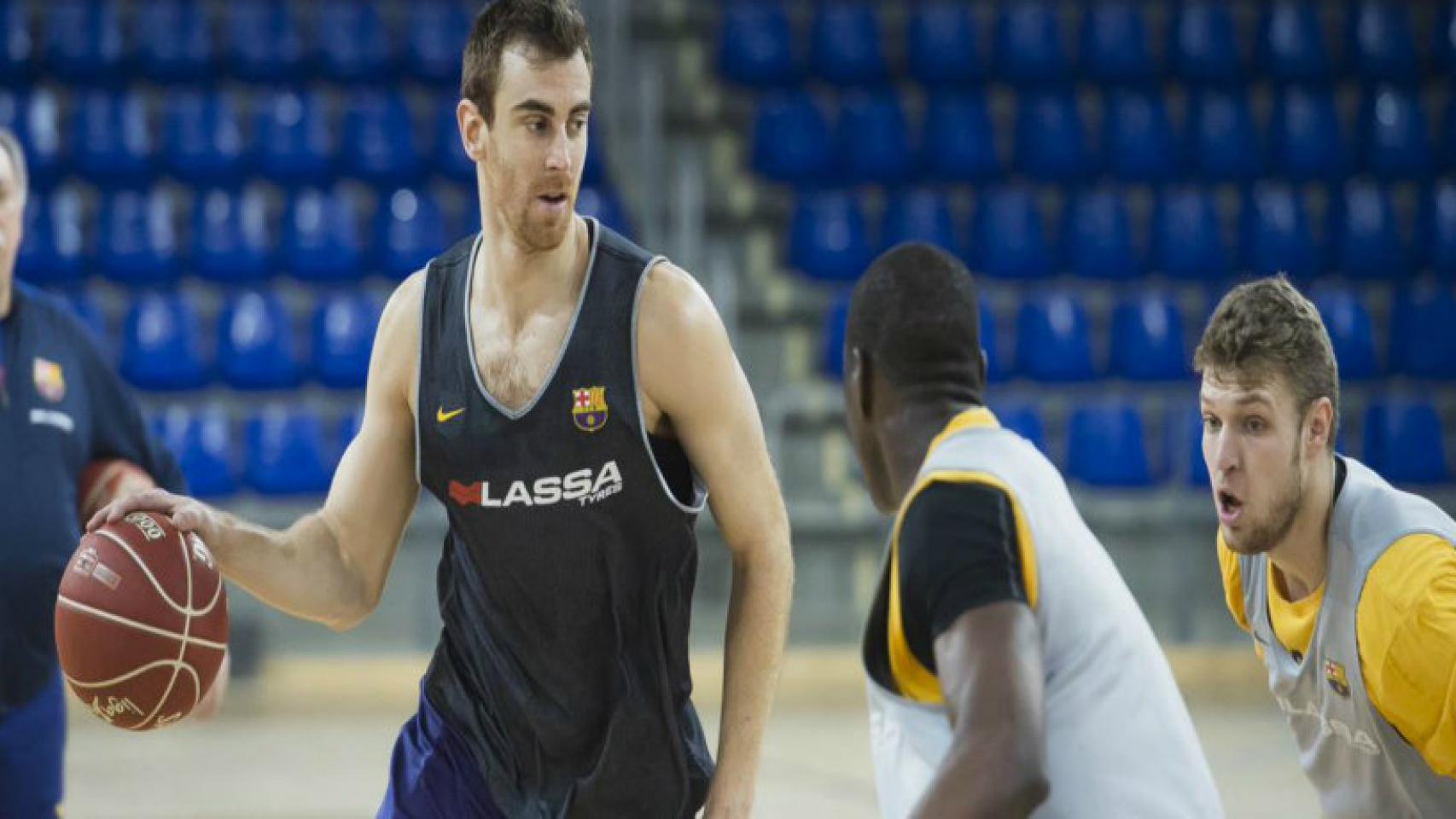 Claver en un entrenamiento. Foto:  @FCBbasket