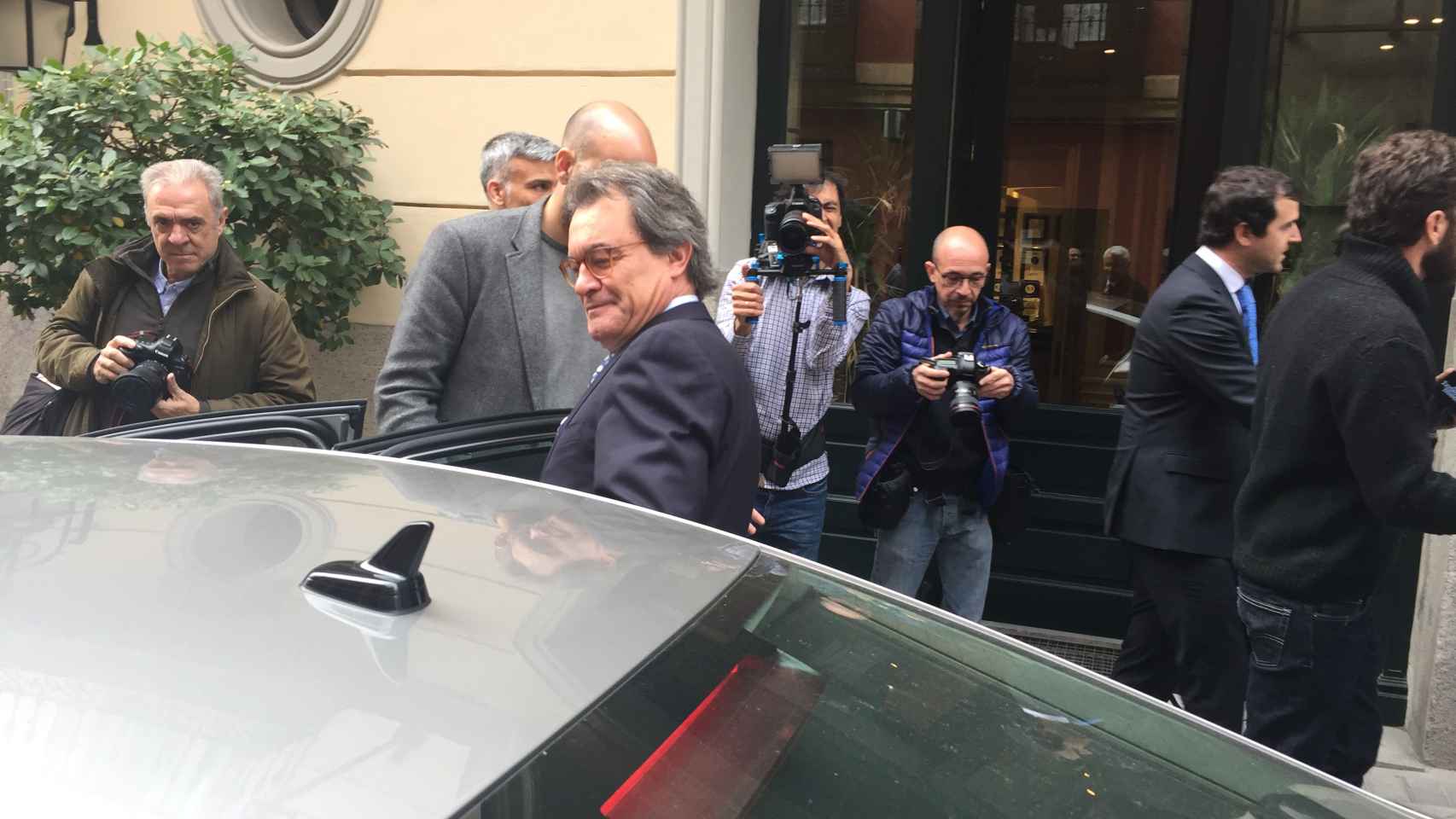 Artur Mas, este miércoles en Madrid, tras su encuentro con un grupo de periodistas. F. M.