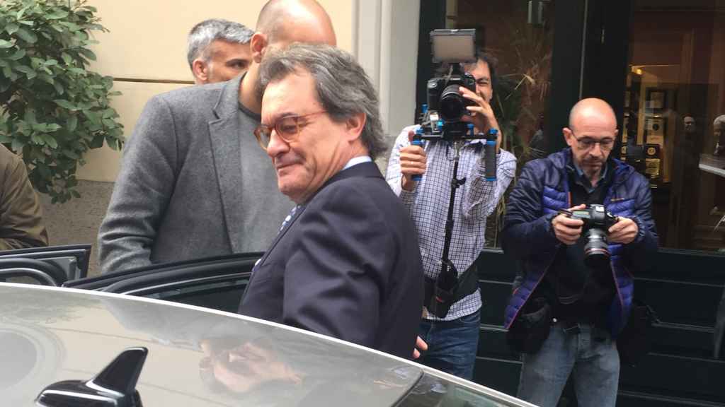 Artur Mas, este miércoles en Madrid, tras su encuentro con un grupo de periodistas. F. M.