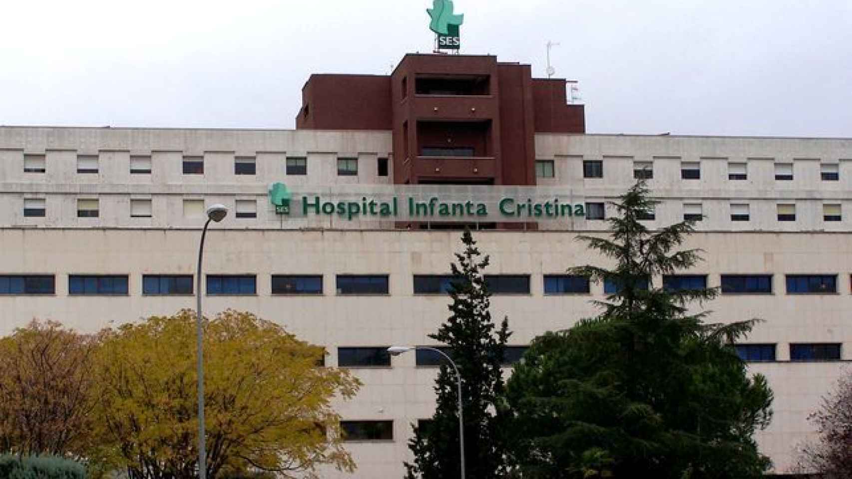 En Badajoz ya ha habido dos intentos, por parte de IU, para cambiar el nombre a este hospital.