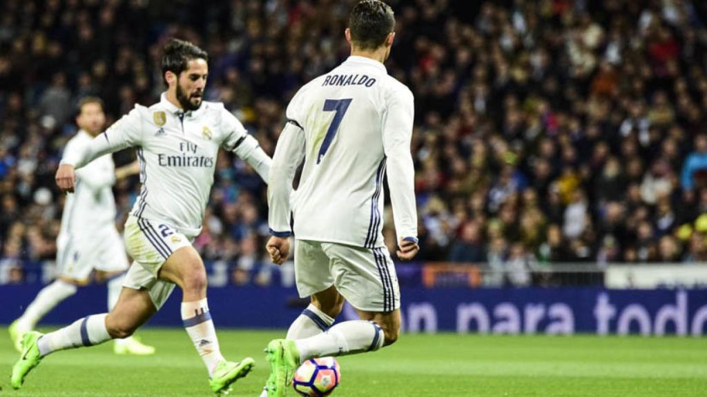 Isco y Cristiano en el Real Madrid-Betis. Foto: Lucía Contreras/El Bernabéu