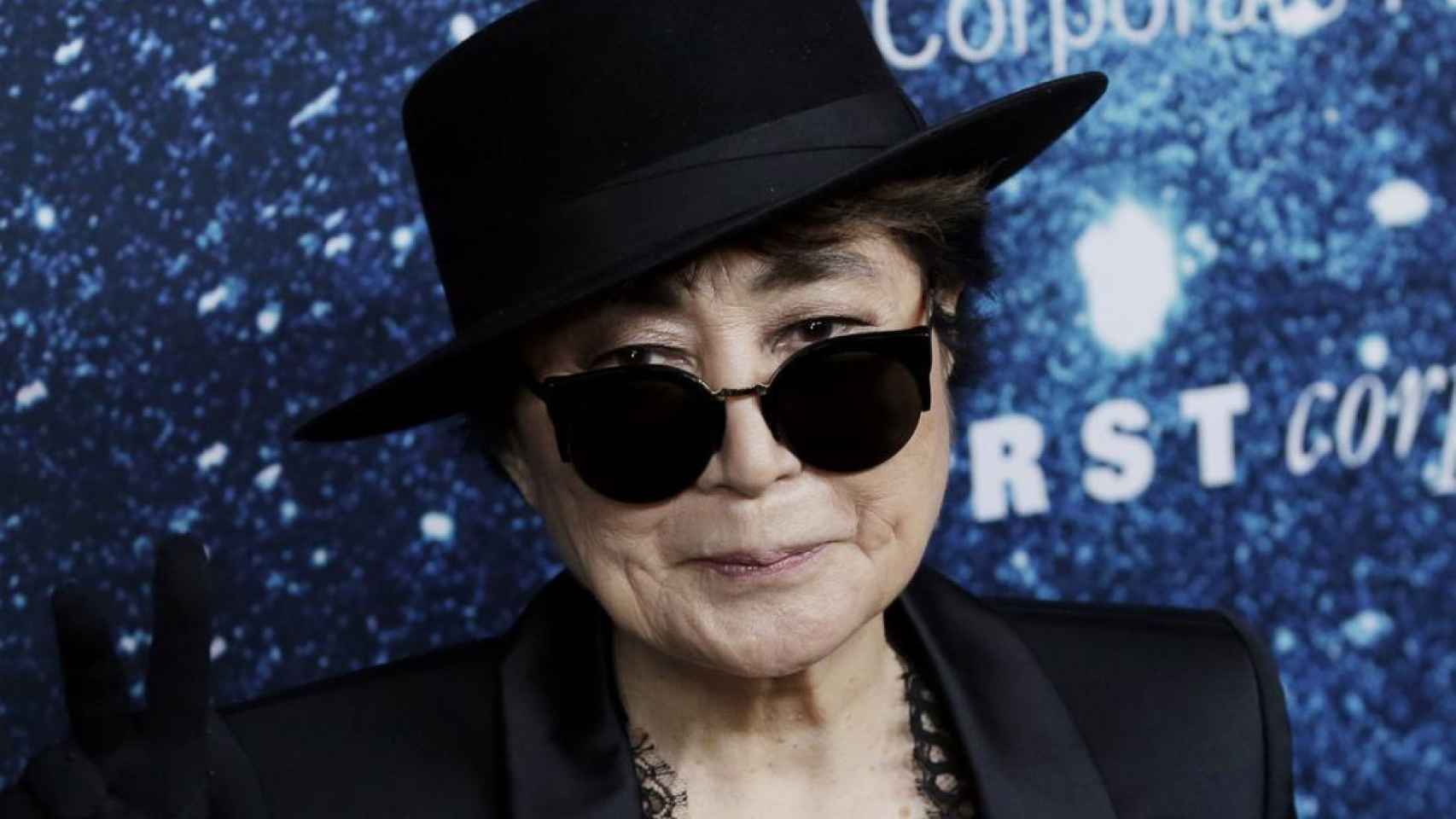 Yoko Ono en una entrega de premios.