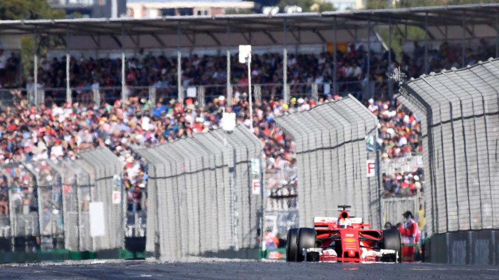 Vettel, durante la carrera en Melbourne.