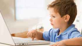 Cómo limitar el tiempo que pasa un niño en la web