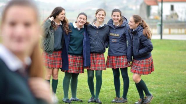 Colegio Torrevelo (Mogro)