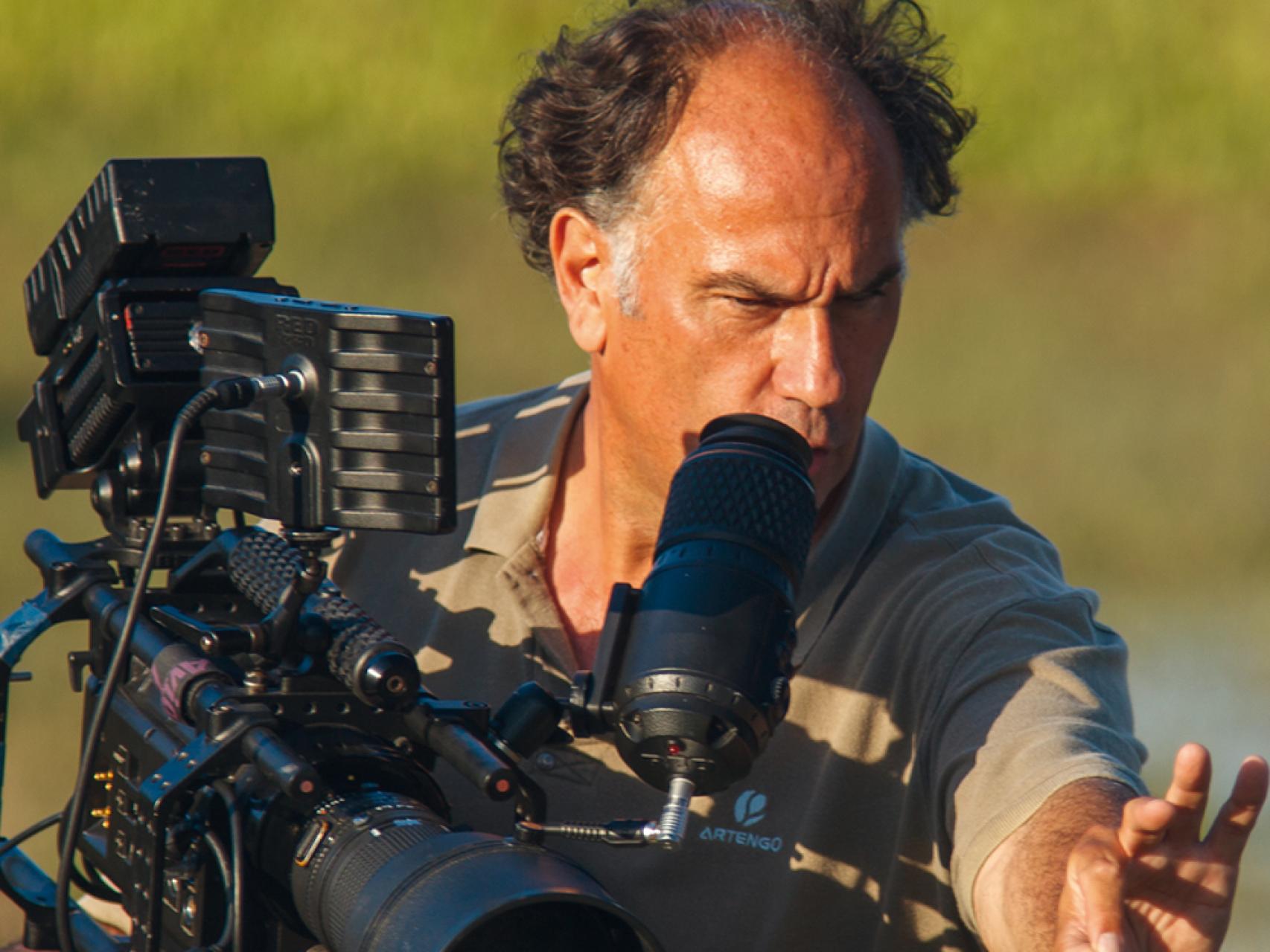 Joaquín Gutiérrez Acha rodando Cantábrico.