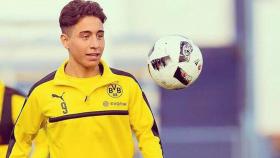 Emre Mor en un entrenamiento del Borussia Dortmund. Foto: Twitter (@Emremor29)