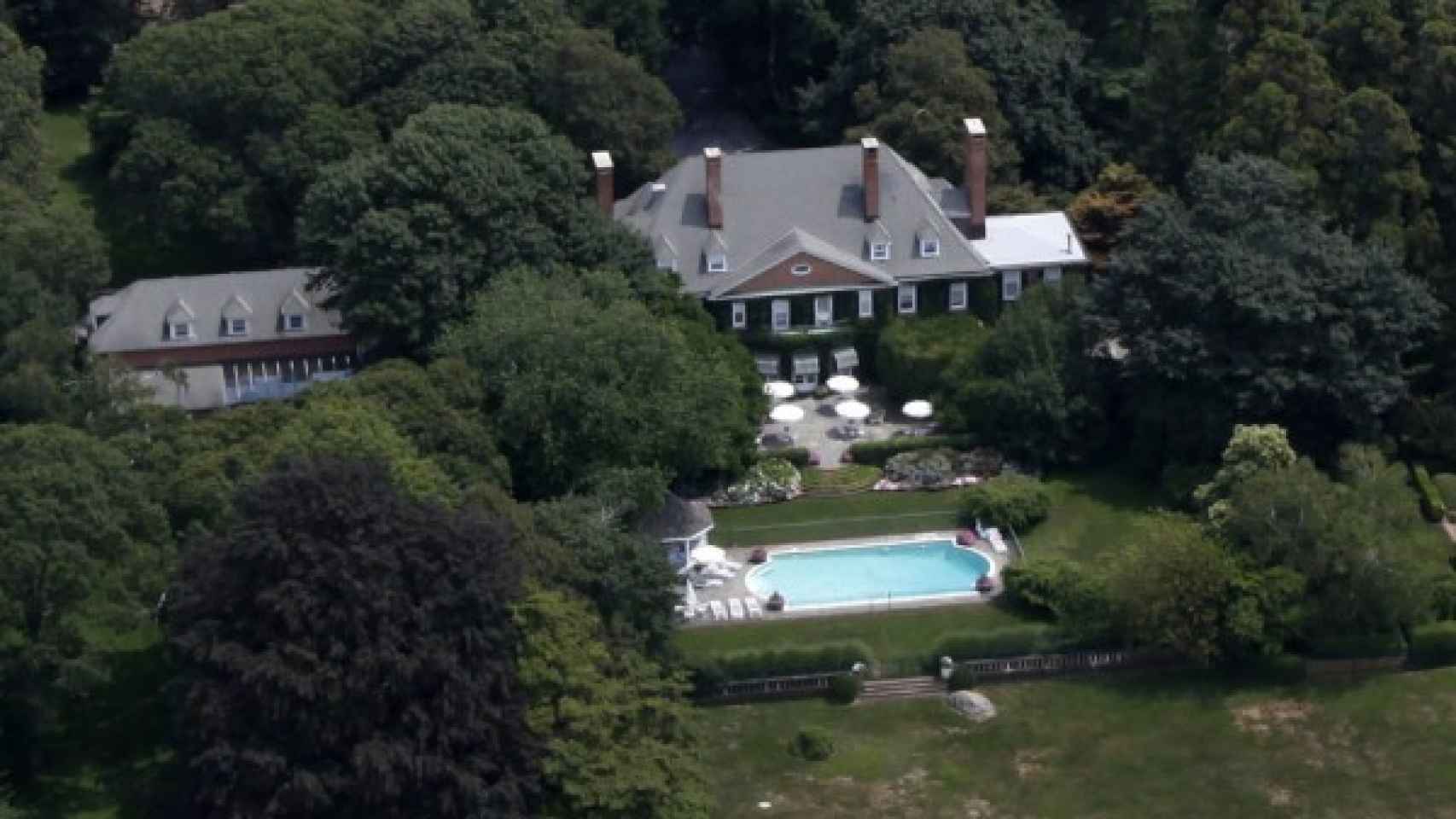 Imagen aérea de la mansión de Michael Bloomberg en los Hamptons.