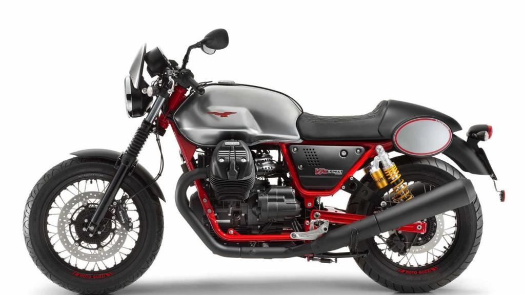 moto-guzzi-v7-iii-2017-03