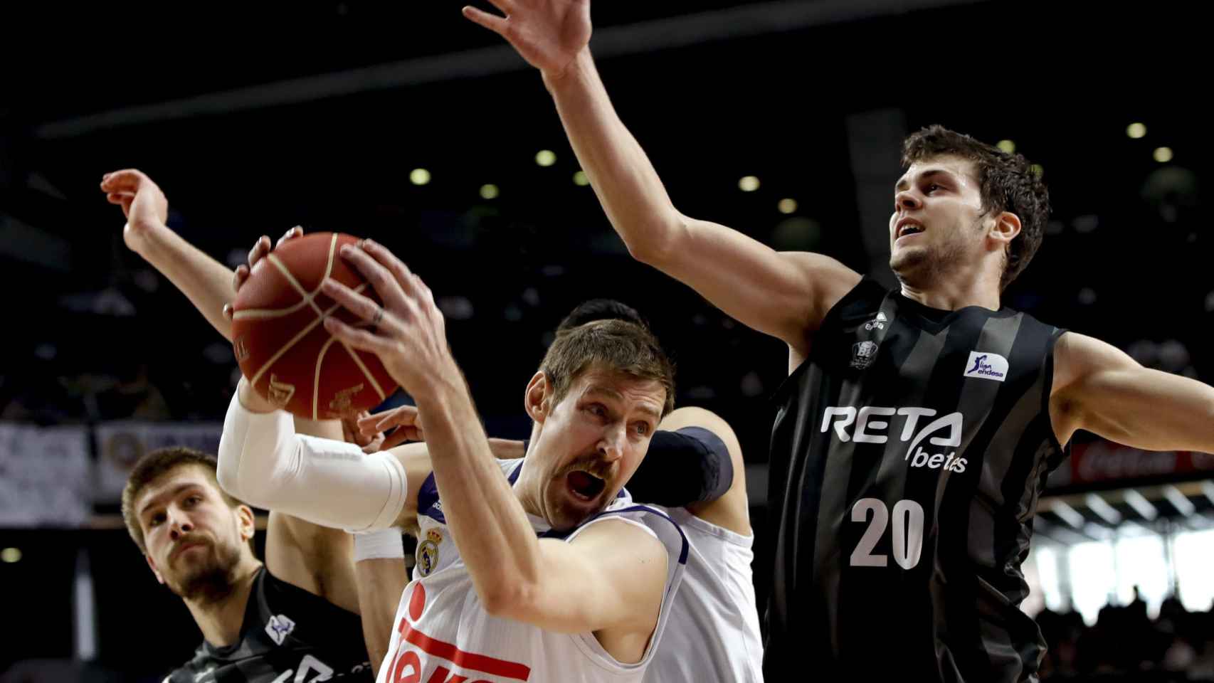 Andrés Nocioni en el reciente Real Madrid-Bilbao Basket.