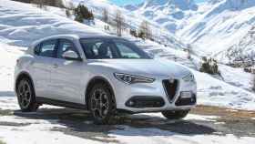 El Alfa Romeo Stelvio estrena dos nuevos motores, pero sólo uno llegará a España