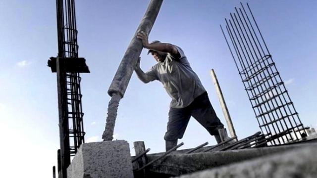 Las pasadas inversiones inmobiliarias lastran la productividad española