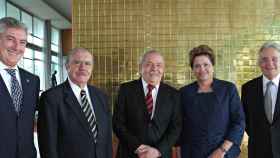 Fotografía de los cinco últimos presidentes de Brasil: de izquierda a derecha, Fernando Collor de Mello (1990-1992); José Sarney (1985-1990), Luiz Inácio Lula da Silva (2003-2010), Dilma Rousseff (2011-2016) y Fernando Henrique Cardoso (1995-2002).