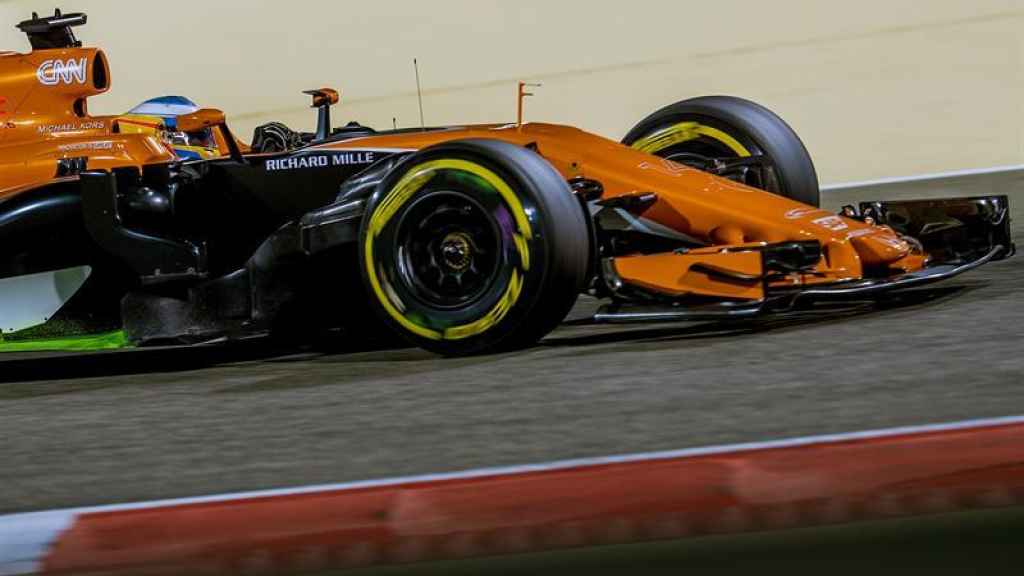 Fernando Alonso durante la clasificación de Bahrein.