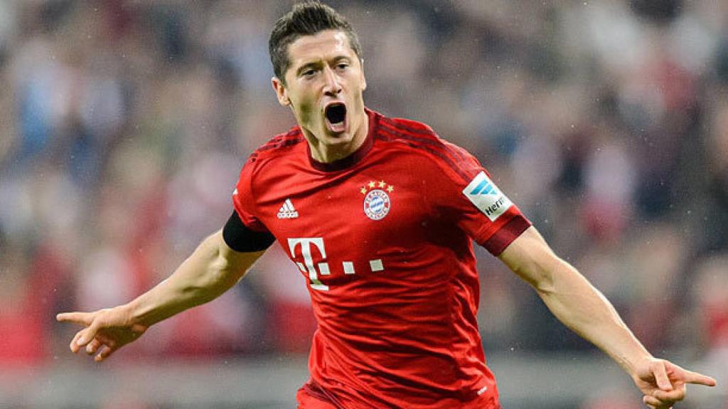 Lewandowski en un partido con el Bayern. Foto: fcbayern.com/es