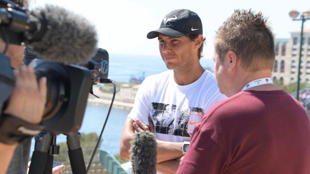 Nadal, atendiendo a los medios el domingo en Montecarlo.