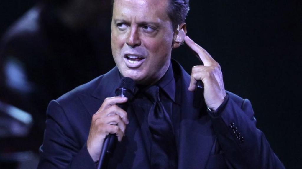 Luis Miguel.