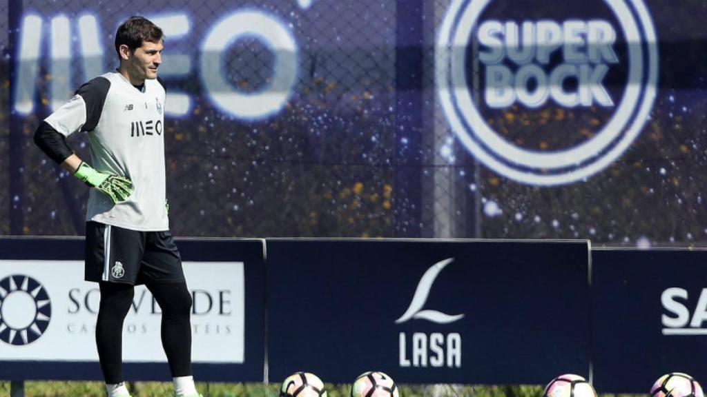 Iker Casillas en un entrenamiento del Oporto. Foto. Twitter (@IkerCasillas)