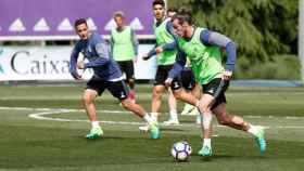 Bale entrena con el grupo en Valdebebas