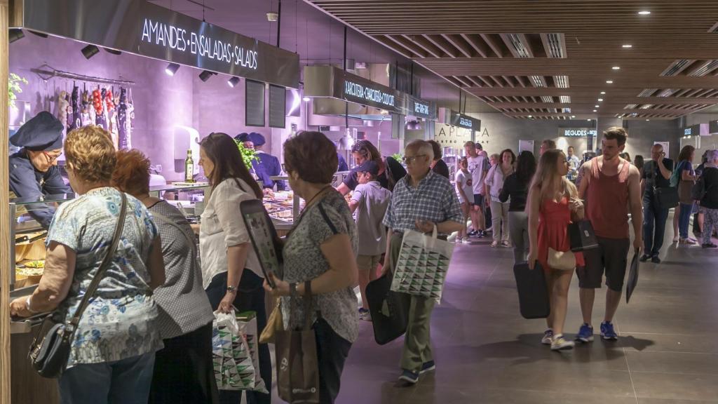 Local de restauración de El Corte Inglés en Plaza de Cataluña, Barcelona