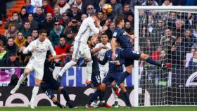 Ramos anota gol de cabeza frente al Málaga