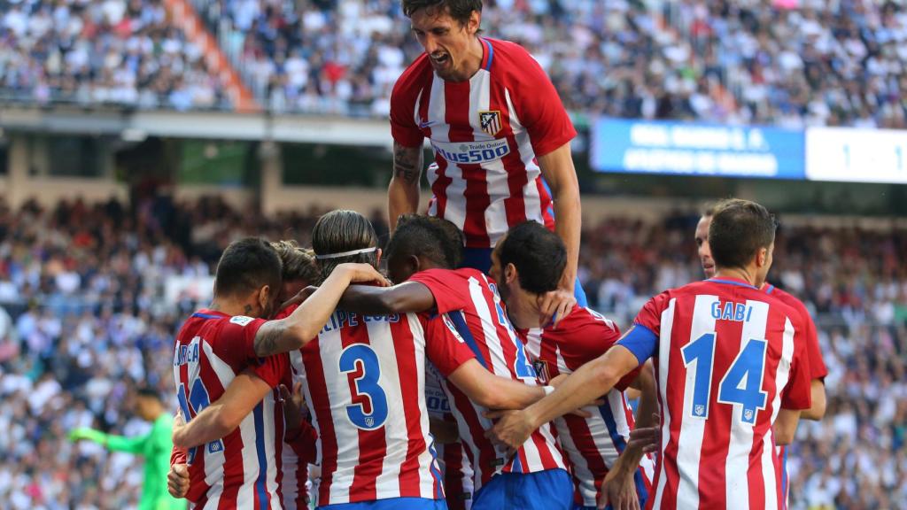 El Atlético celebra el gol de la victoria.