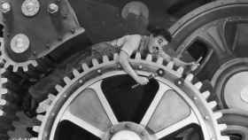 Chaplin y sus tiempos modernos, el momento en el que el cine empieza a influir en las otras artes.