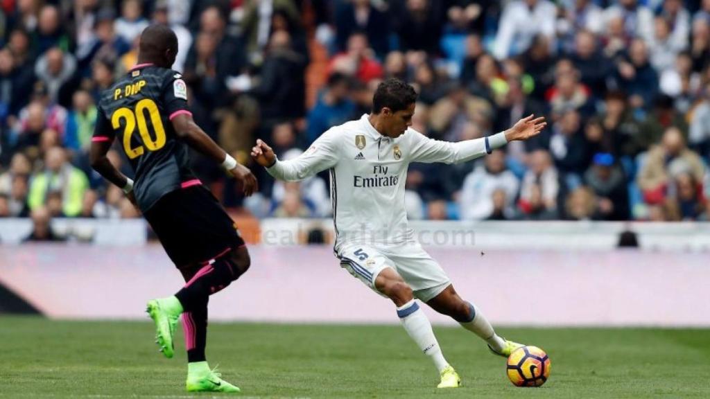 Varane frente al Espanyol