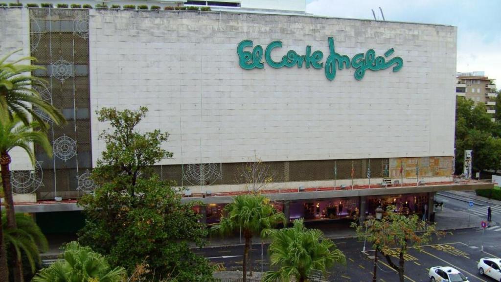 Un edificio de El Corte Inglés.