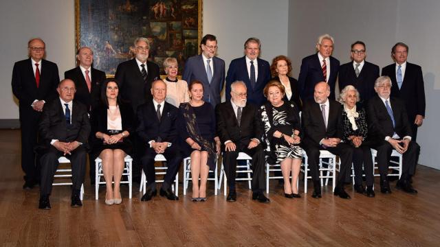 Foto del pasado 27 de febrero, entrega de 17 grandes cruces. Sólo 6 mujeres.