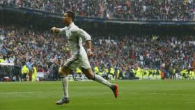 Cristiano celebra su gol contra el Valencia. Fotógrafo: Manu Laya / El Bernabéu