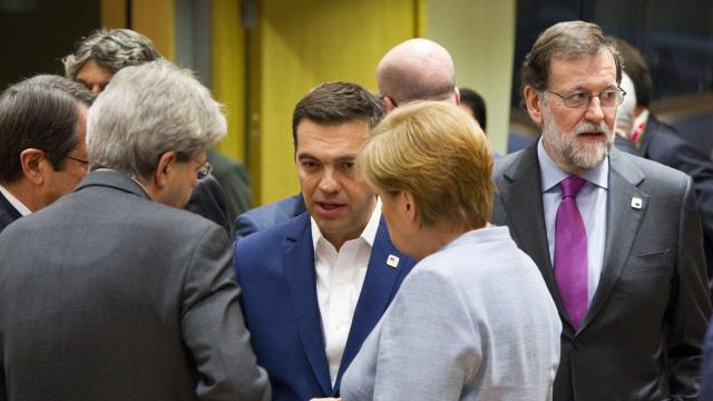 Rajoy, Gentiloni, Merkel y Tsipras durante la cumbre del 'brexit'