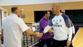Pablo Laso y Zinedine Zidane juntos en un entrenamiento.