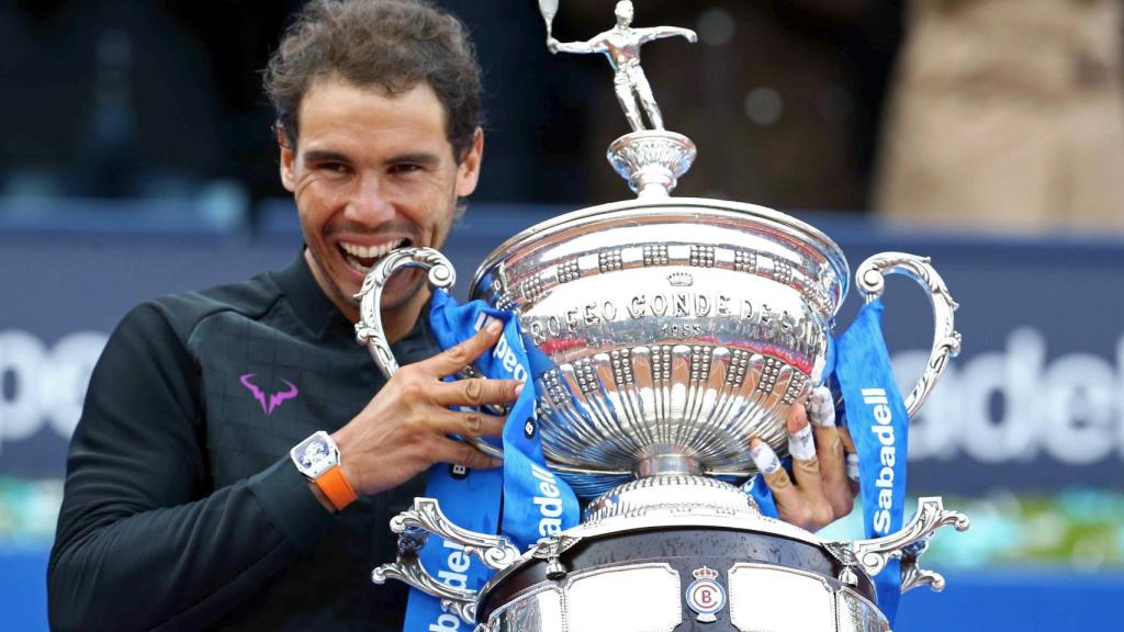 Nadal, con el título de campeón de Barcelona