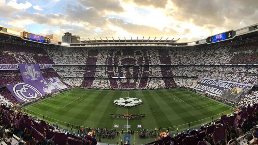 Tifo previo al Real Madrid - Atlético Madrid