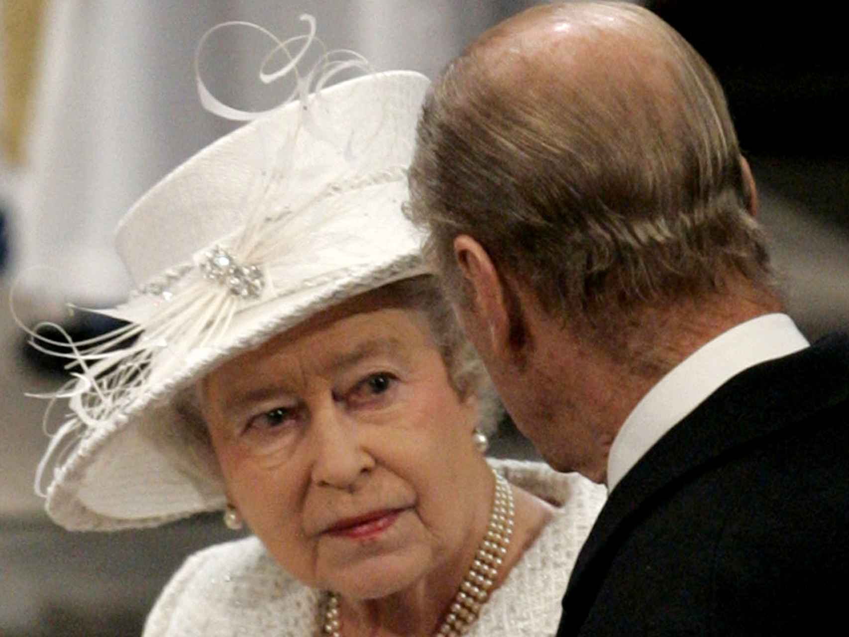 Felipe es una de las pocas personas que le dice a la reina también lo que no quiere oír.