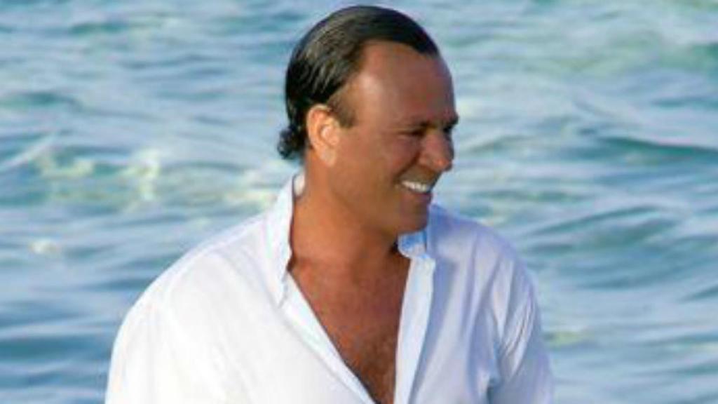 El cantante Julio Iglesias   Foto: Twitter (@JulioIglesias)