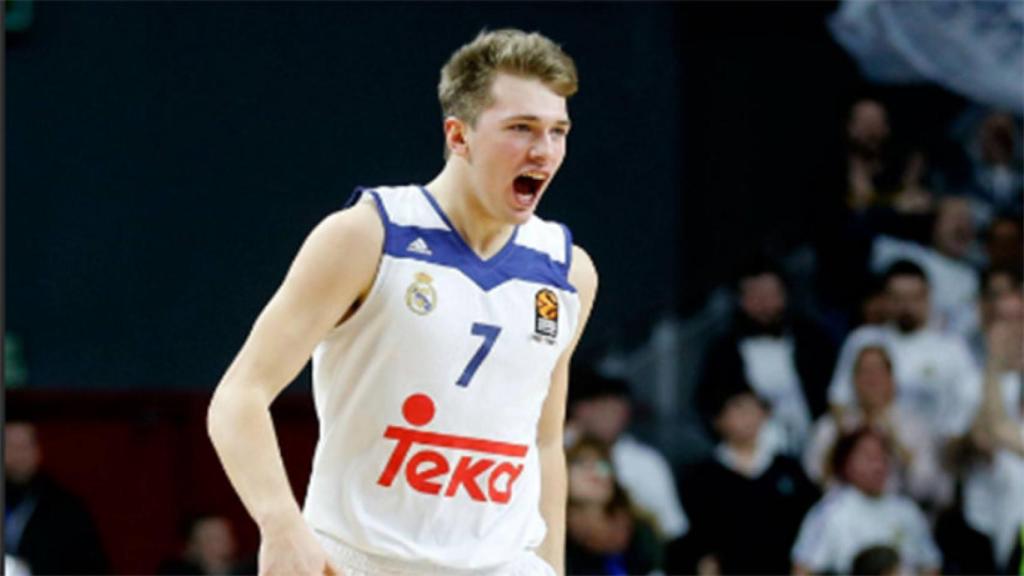 Doncic en el partido contra el EA7 Emporio Armani Milán.