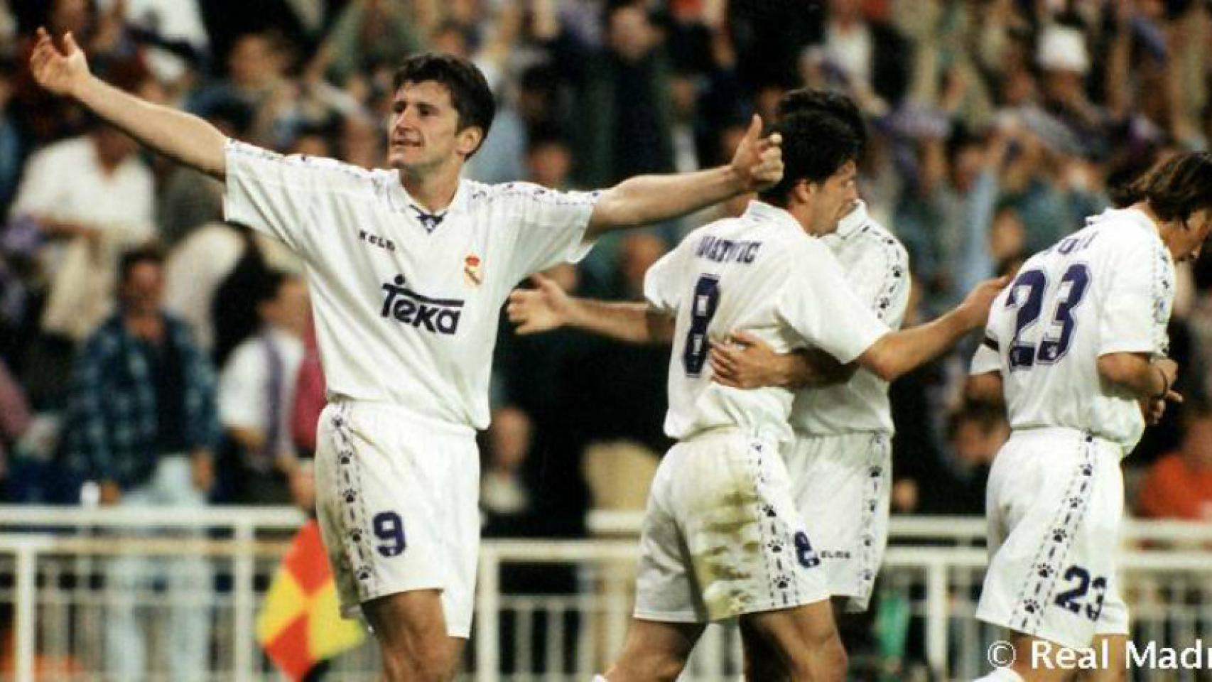 Suker celebra un gol con el Madrid.