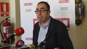 El secretario regional de CCOO, Paco de la Rosa