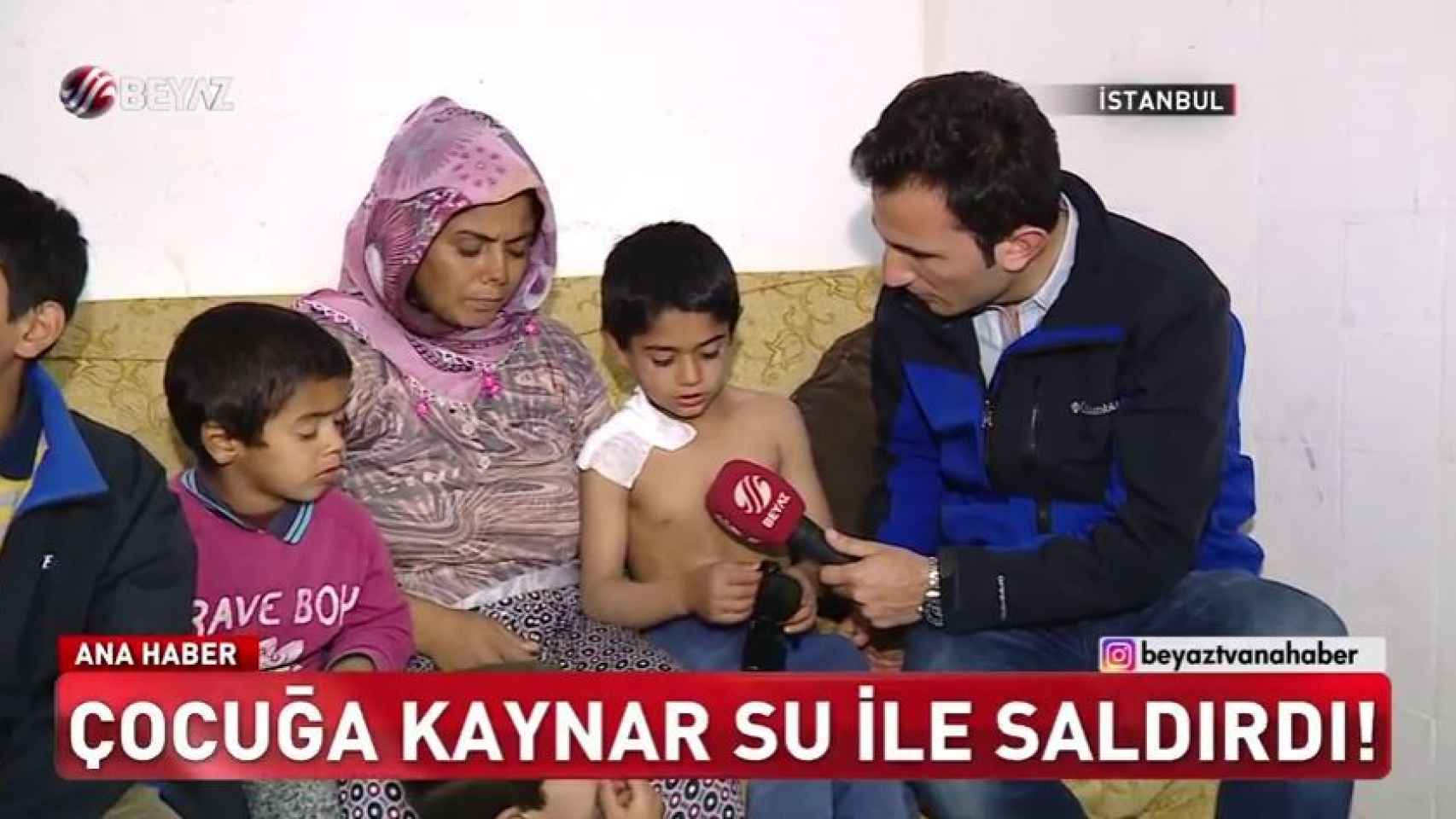 Polat y su familia, entrevistados por una TV turca.