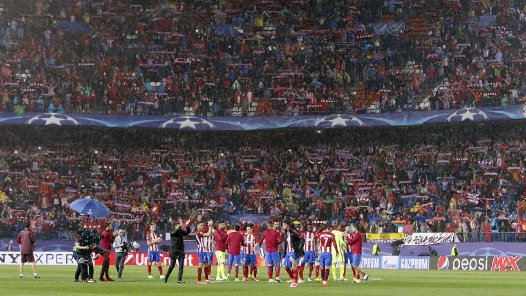 El Atlético da las gracias a la afición. Foto (@Atleti