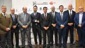 Foto de familia en la entrega de Los Premios Jóvenes Empresarios de AJE Albacete