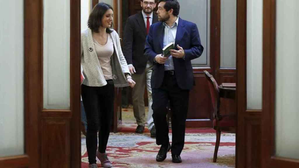 Irene Montero (Podemos) y Miguel Gutiérrez (Cs), este jueves en el Congreso.