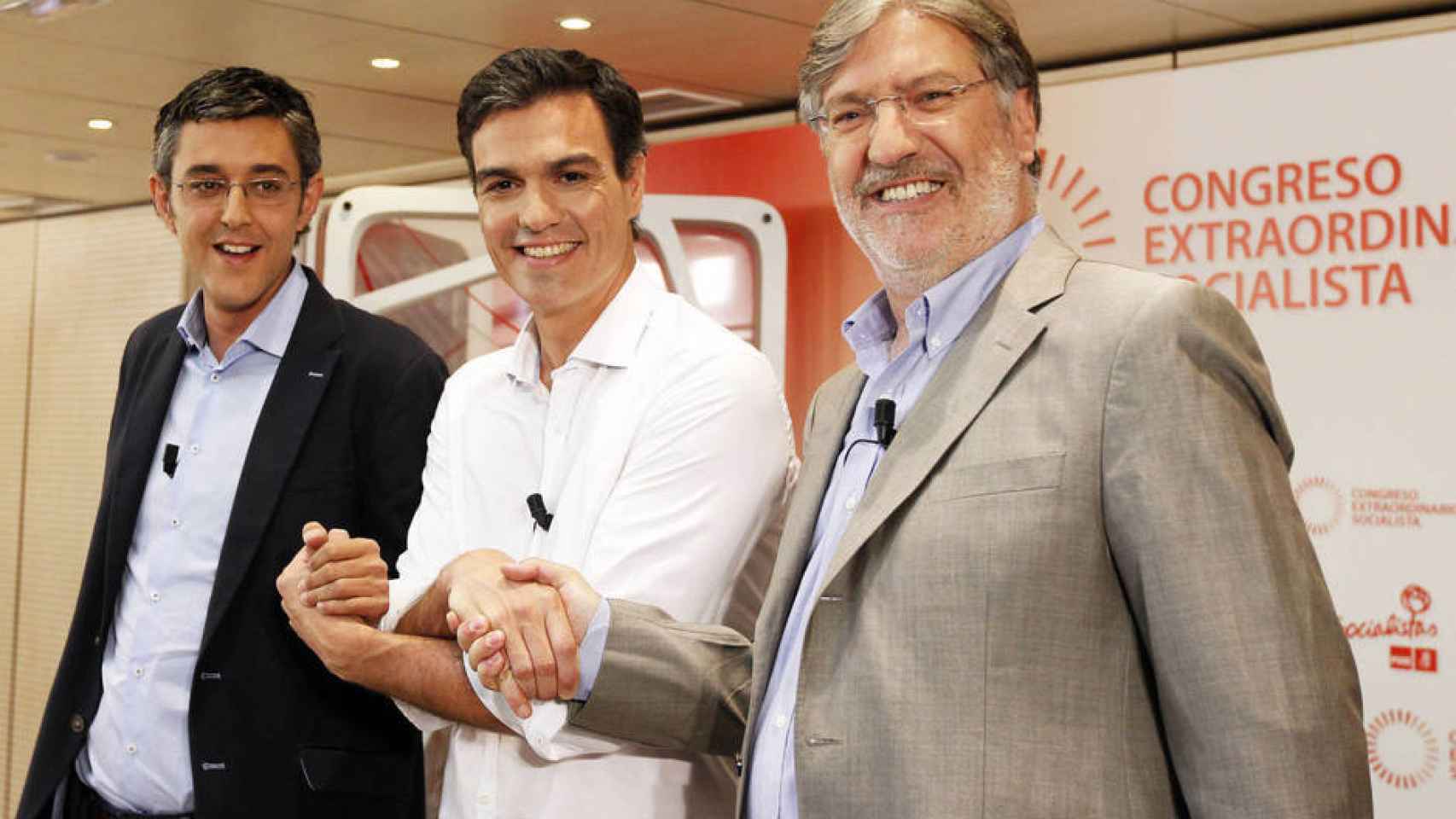 Madina, Sánchez y Pérez Tapias posan para la prensa en el debate de 2014.