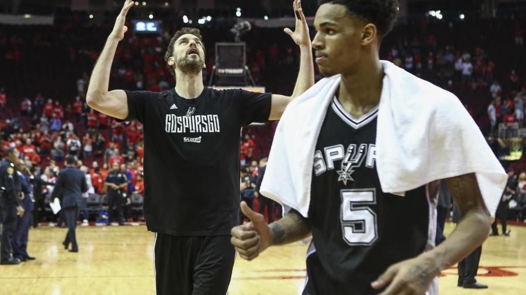 Pau Gasol celebra el pase a la final de la Conferencia Oeste de la NBA.