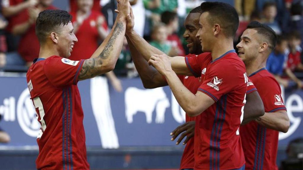 Steven celebra su gol ante el Granada.