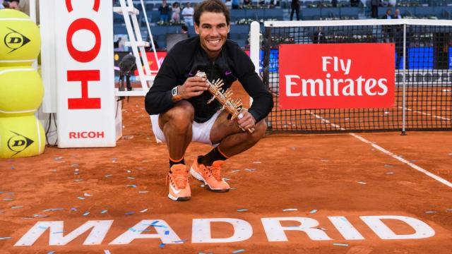 Nadal, con el título de campeón de Madrid.