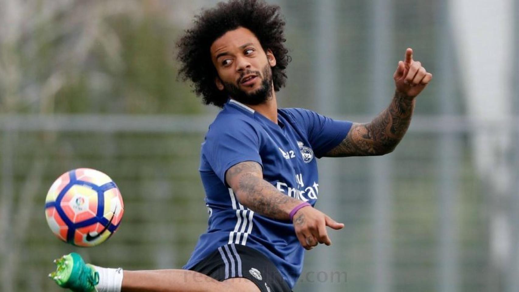 Marcelo controla de tacón