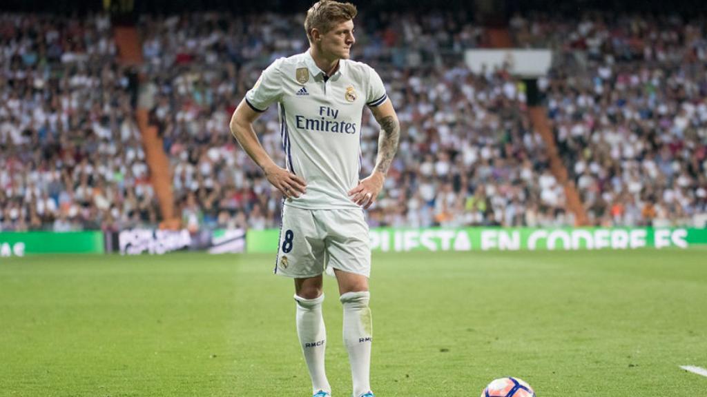 Kroos, durante el partido ante el Sevilla en el Santiago Bernabéu. Foto: Pedro Rodríguez / El Bernabéu